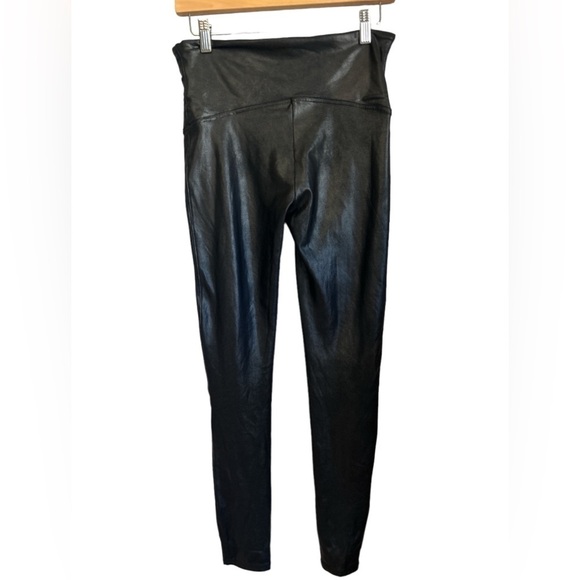 Spanx Faux Leather Leggings Size XL Black - Picture 4 of 10